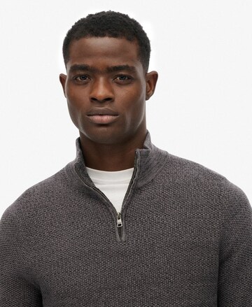 Pull-over Superdry en gris