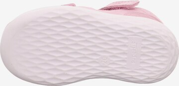 SUPERFIT Sandale 'Bumblebee' in Pink
