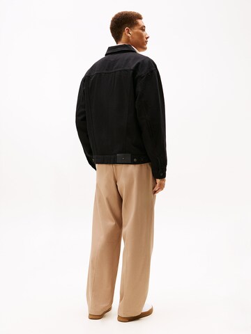 TOMMY HILFIGER Jacke in Schwarz