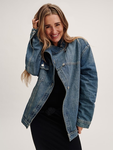 Tatiana Zidekova Átmeneti dzseki - kék: elől