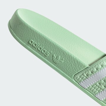 Mule 'Adilette' ADIDAS ORIGINALS en vert