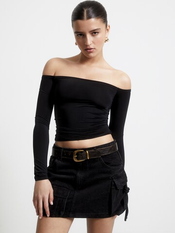 Pull&Bear Shirt in Schwarz: predná strana