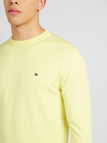 TOMMY HILFIGER Sweter '1985 Collection' w kolorze żółty