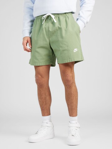 Nike Sportswear Обычный Штаны 'CLUB+' в Зеленый: спереди