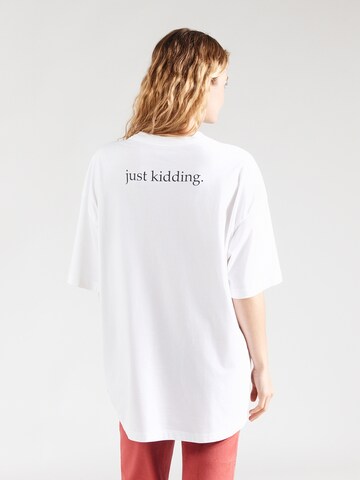 NIKE Funktionstopp i vit: framsida