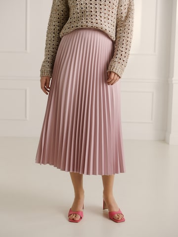 Guido Maria Kretschmer Women Skirt 'Daliah' in Pink: front