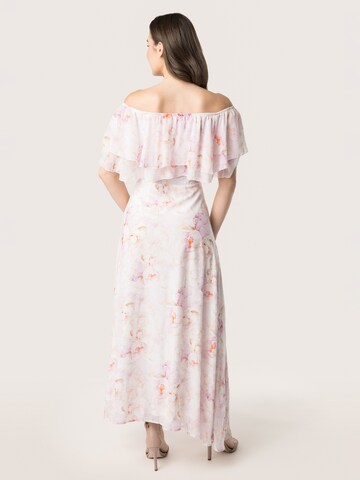 Rochie de la Quiosque pe roz
