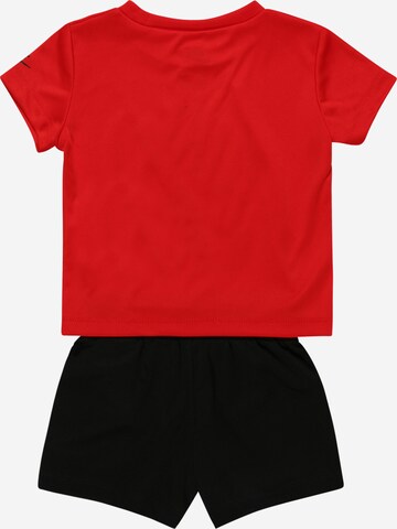 Nike Sportswear - Conjuntos 'FUTURA' em vermelho