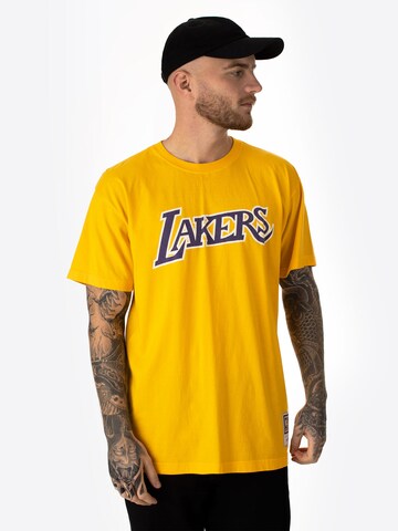 Mitchell & Ness T-Shirt 'LA Lakers' in Gelb: predná strana