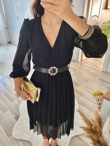 JANE's Kleid‌‌‌‌‌‌ in Schwarz