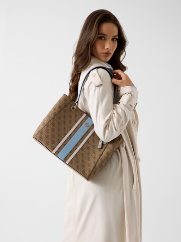 GUESS Shopper in Braun: Vorderseite