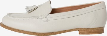 TAMARIS Classic Flats in White