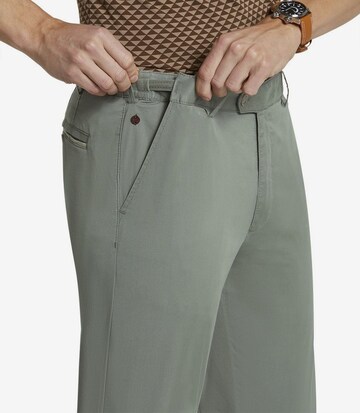 MEYER Regular Chino Pants 'Oslo' in Green