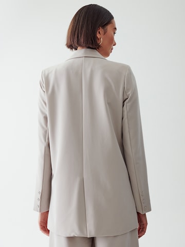 Calli Blazer 'ISLA' in Grey: back