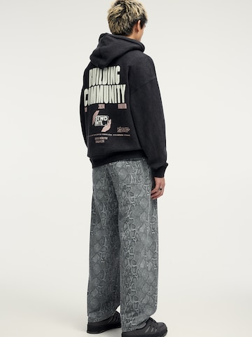 Sweat-shirt Pull&Bear en noir