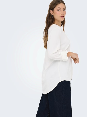 ONLY - Blusa 'ONLJANA METTE' en blanco