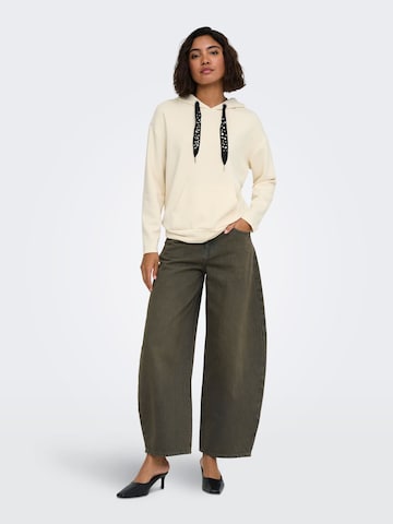 ONLY Sweatshirt 'ONLSCARLETT' in Beige