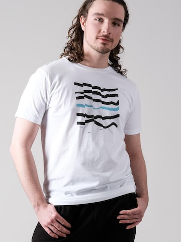 FANTASTIC REALITY STUDIOS Shirt 'WAVES – Bio-Baumwolle' in White: front