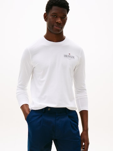 TOMMY HILFIGER Bluser & t-shirts i hvid: forside