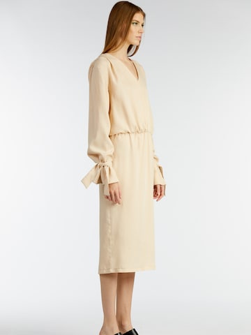 KAN - Vestido 'OYSTER' en beige