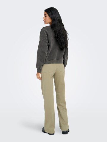 ONLY - Sweatshirt 'ONLLINDA' em preto