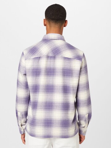 Coupe regular Chemise 'GUNRAY' DRYKORN en violet