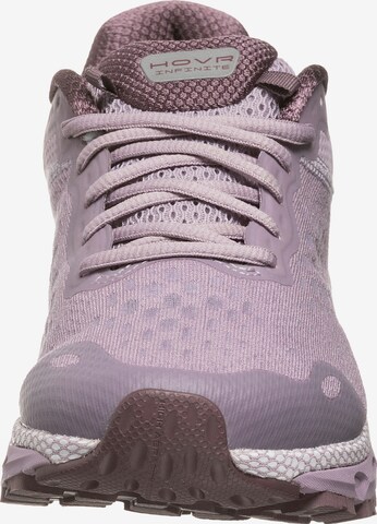 UNDER ARMOUR Laufschuh in Lila