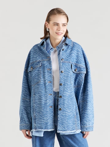 PULZ Jeans Φθινοπωρινό και ανοιξιάτικο μπουφάν 'AMALA' σε μπλε: μπροστά