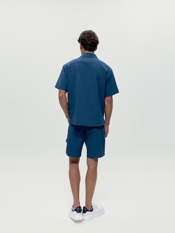 Born Regular fit Button Up Shirt in Blue