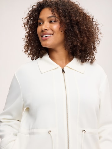 Fiorella Rubino Sweatvest in Wit