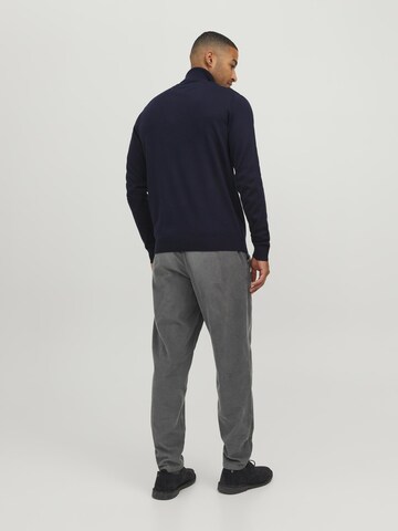 JACK & JONES Tapered Hose 'KARL' in Grau