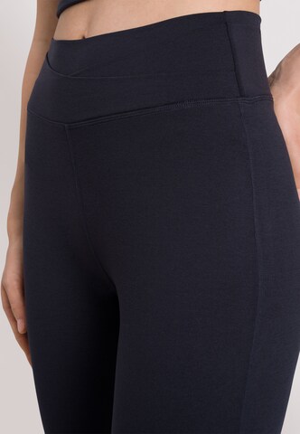 OCEANSAPART Flared Leggings 'Dahlia' in Black