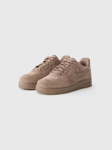 Sneaker bassa 'Air Force 1 '07' di Nike Sportswear in marrone