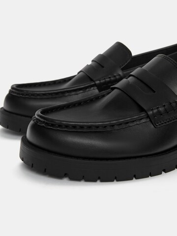 Pull&Bear Slip-in i svart