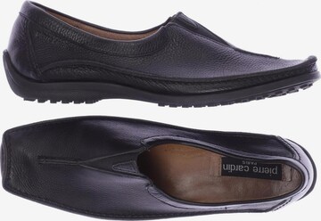 PIERRE CARDIN Flats & Loafers in 39 in Black: front