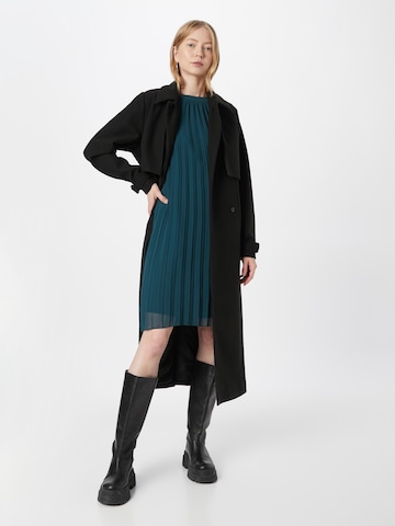 Robe de cocktail APART en vert