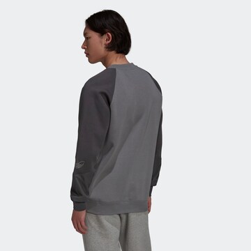 Sweat-shirt ADIDAS ORIGINALS en gris