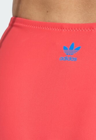 ADIDAS ORIGINALS Bikinihose in Rot