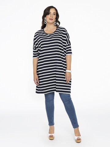 Yoek Oversized jurk in Blauw