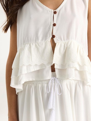 Tailleur di Bianco Lucci in beige