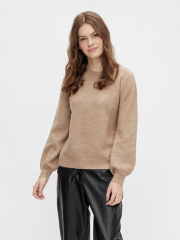 Pull-over 'Perla' PIECES en marron : devant