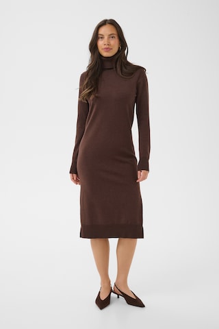 SAINT TROPEZ - Vestido en marrón: frente
