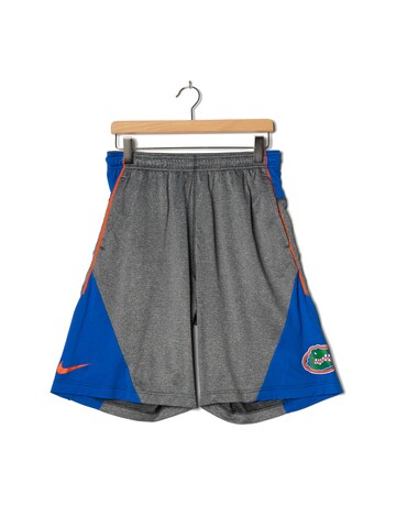 NIKE Shorts in 33-34 in Grey: front
