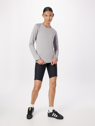 JACK WOLFSKIN Funktionsshirt 'SKY THERMAL' in Grau