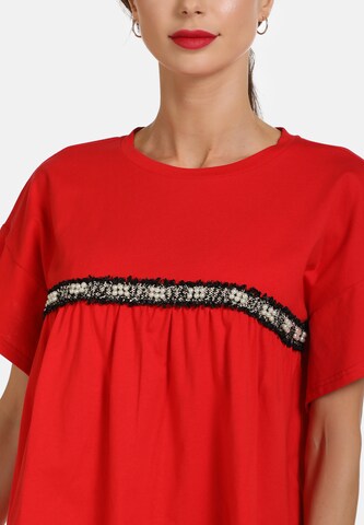 faina - Camiseta en rojo