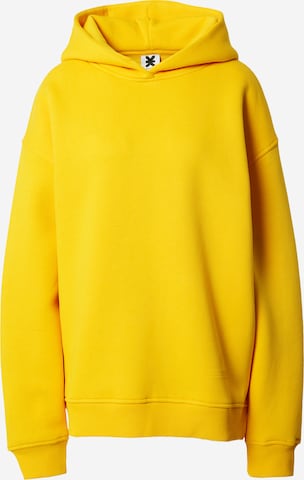 Sweat-shirt Karo Kauer en jaune : devant