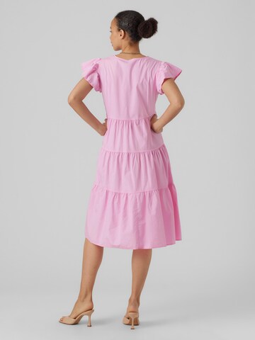 Vero Moda Petite Платье 'Jarlotte' в Ярко-розовый