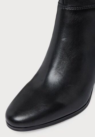 Bottes CAPRICE en noir