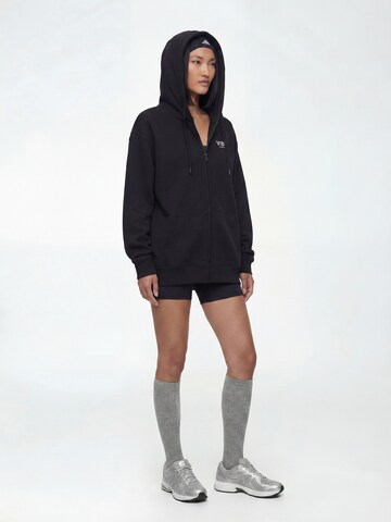 juoda V!BE STUD!OS Džemperis