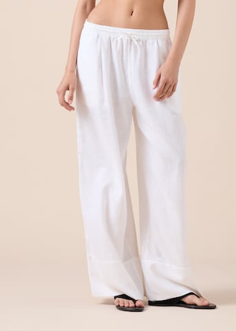CALZEDONIA Wide leg Pants in White